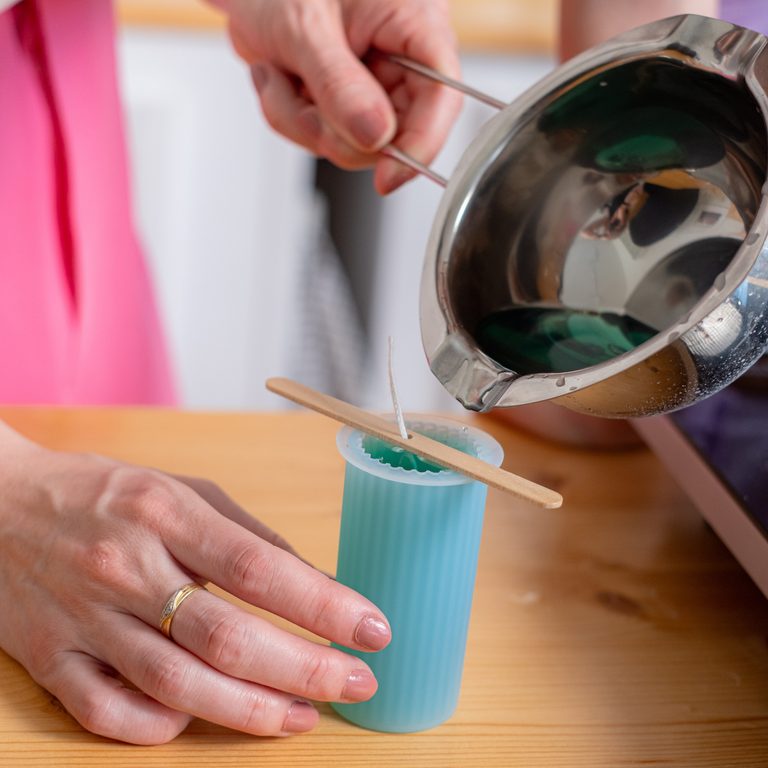 Manumi kreativní sada na výrobu svíček ze sójového vosku