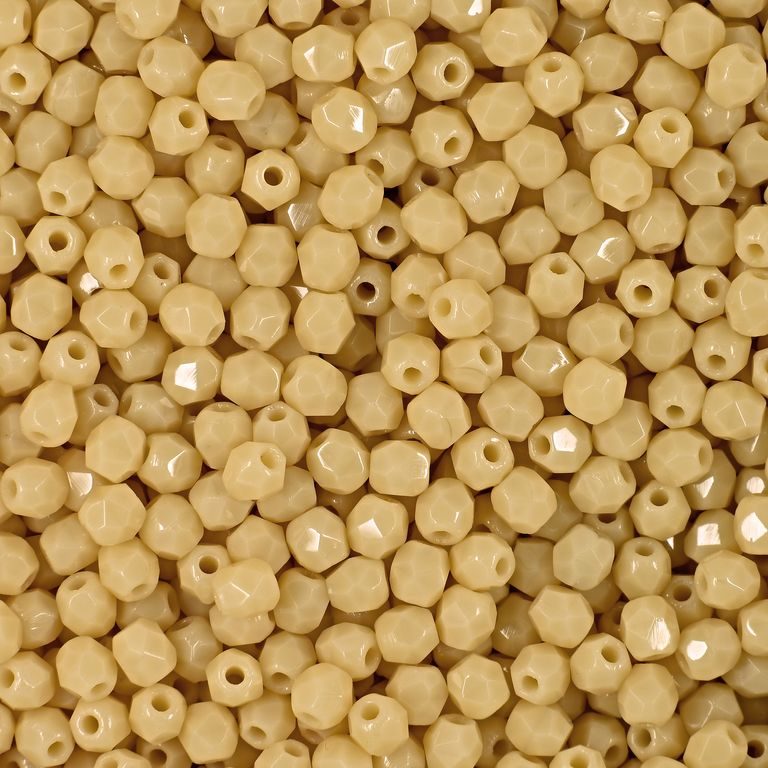 Manumi české broušené korálky 3 mm Ivory