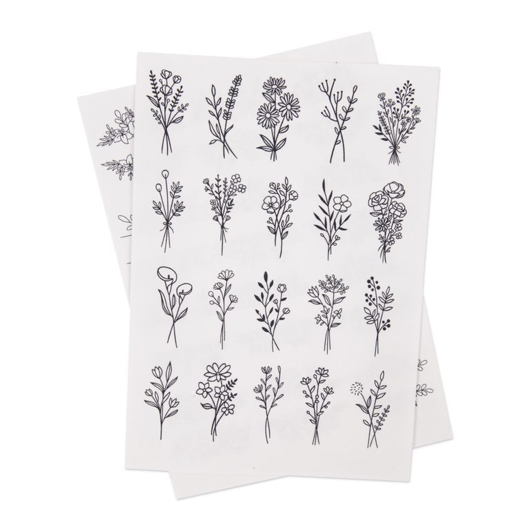 Manumi water-soluble embroidery base with bouquet and flower motifs