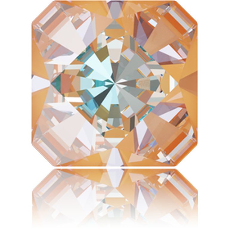 SWAROVSKI 4499 10 mm Crystal Peach DeLite