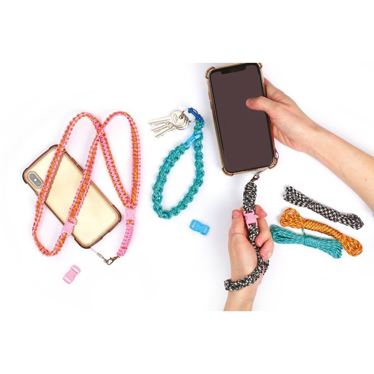 Mobile phone chain creative kit