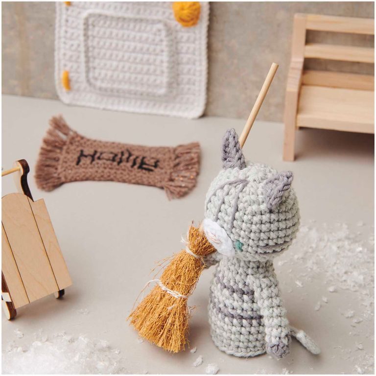 Háčkovací příze Ricorumi Twinkly Twinkly odstín 015 hnědá