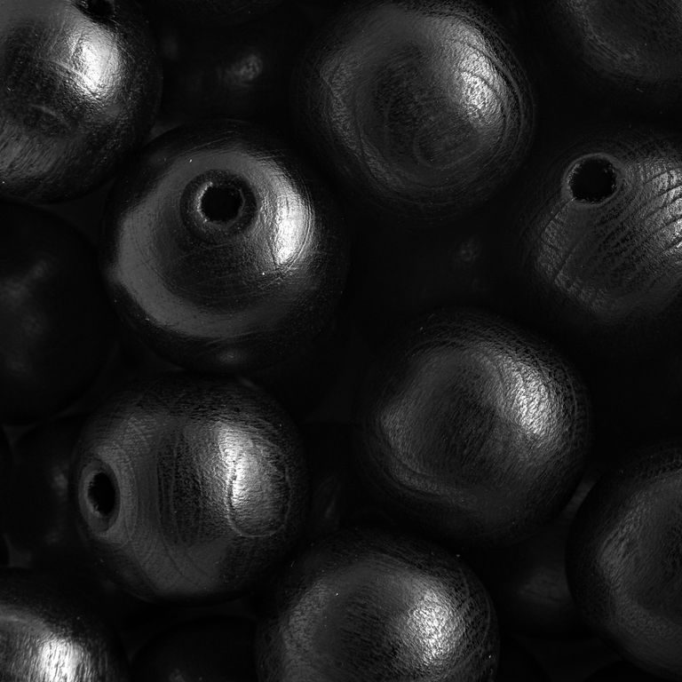 Czech wooden beads round 16mm black No.67