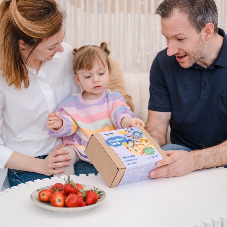 Manumi kreativní sada na výrobu náramků z korálků pro děti