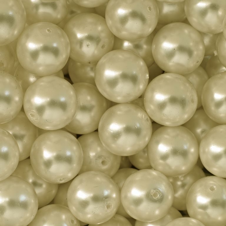 Czech glass pearls 14mm light cream