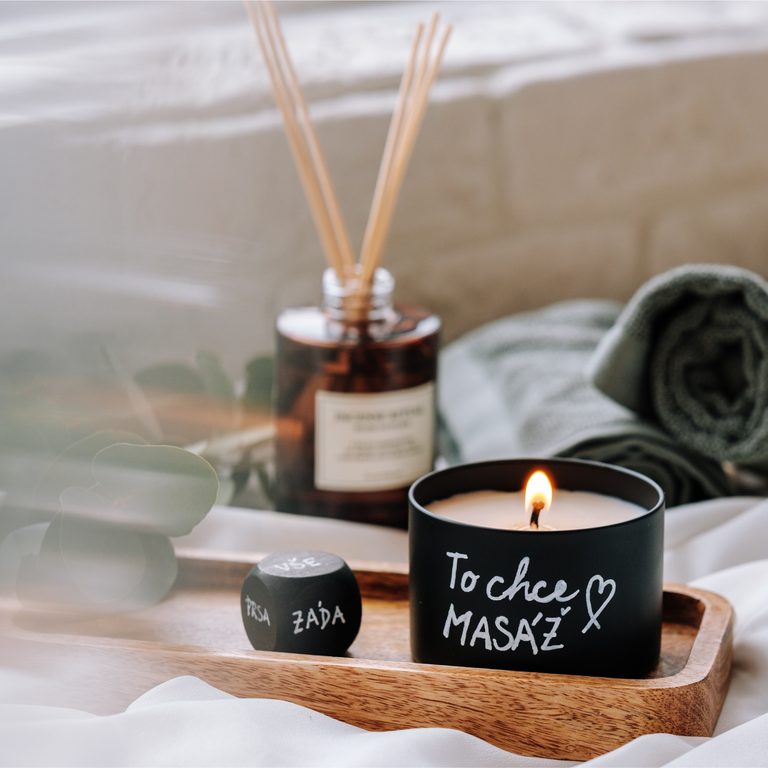 Manumi creative massage wax candle making kit with play cube