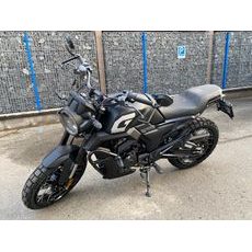 ZONTES 125 GK SCRAMBLER - DRÁTĚNÁ KOLA ČERNÁ