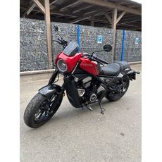 MOTO MORINI CALIBRO CUSTOM 700 ČERVENÁ