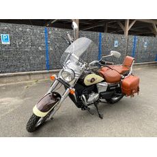 UM RENEGADE CLASSIC 125 NAJETO POUZE 691 KM