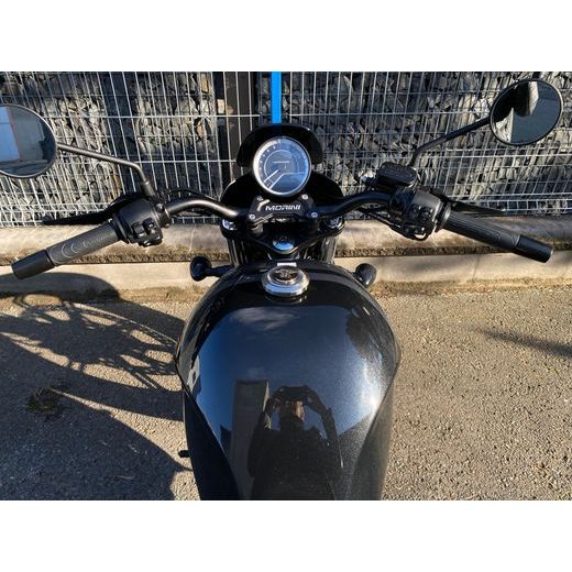 MOTO MORINI CALIBRO CUSTOM 700 ŠEDÁ