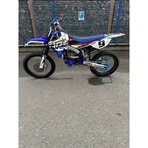 YAMAHA YZ250 F