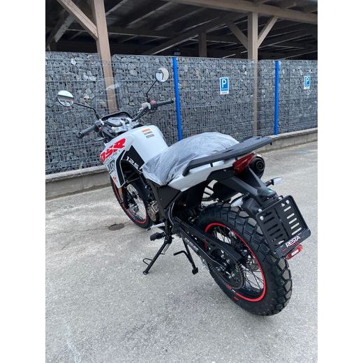 UM DSR ADVENTURE TT 125 BÍLÁ