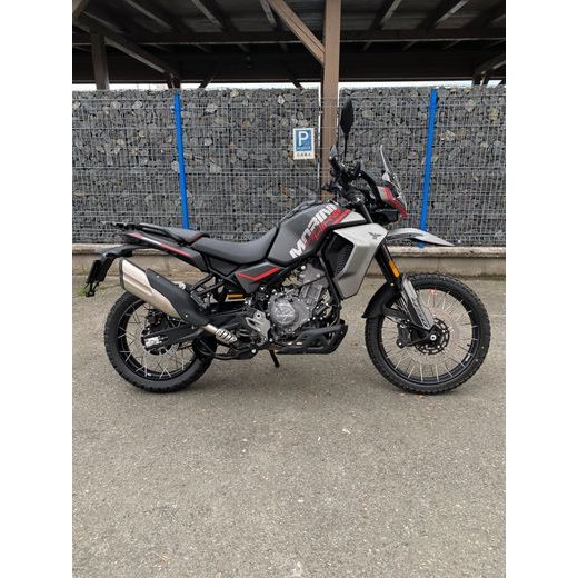MOTO MORINI ALLTRHIKE STD ČERNÁ