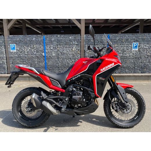 MOTO MORINI X-CAPE (DRÁTĚNÁ KOLA) ČERVENÁ RED PASSION S KUFRY ZDARMA