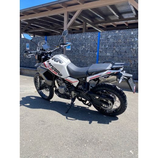 MOTO MORINI ALLTRHIKE HE