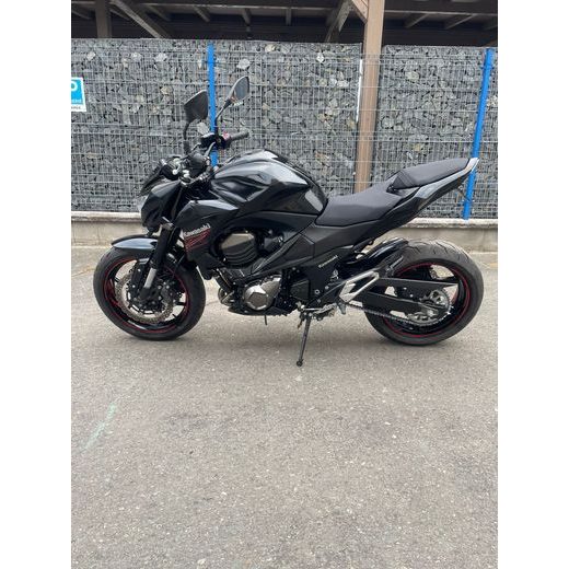 KAWASAKI Z800