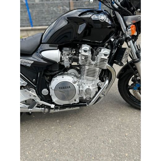 YAMAHA XJR 1300