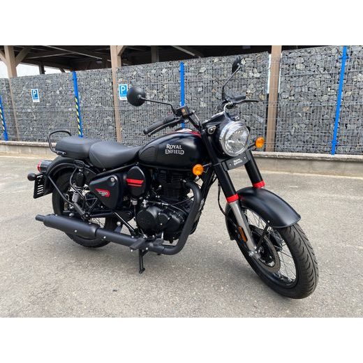 ROYAL ENFIELD CLASSIC 350 - ZÁNOVNÍ STAV, NÍZKÝ STAV KM - ZLEVNĚNO