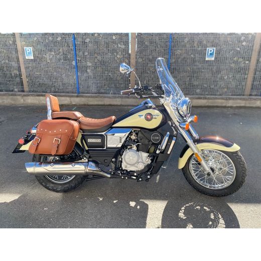 UM RENEGADE CLASSIC 300