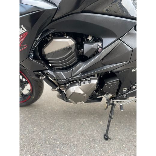 KAWASAKI Z800