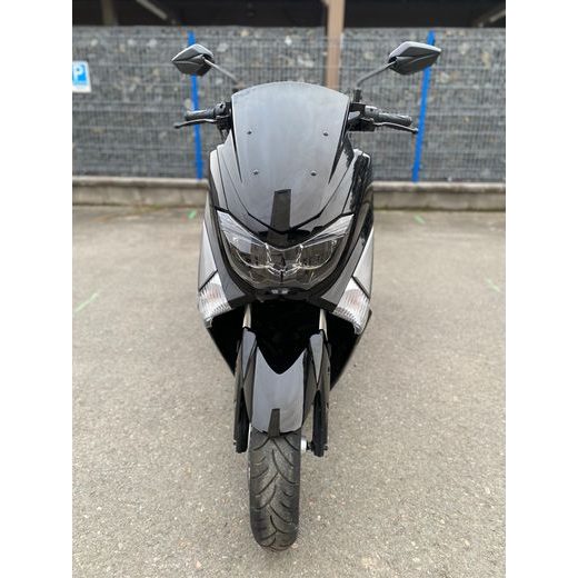 YAMAHA NMAX 125