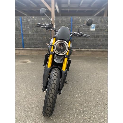 MOTO MORINI 6½ SEIEMMEZZO SCR ČERNÁ - MOŽNO I S 35 KW!