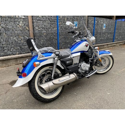 UM RENEGADE CLASSIC DELUXE 125