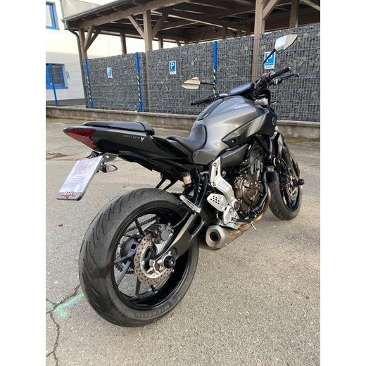 YAMAHA MT-07