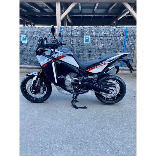 MOTO MORINI X-CAPE 1200 ČERNÁ + SADA KUFRŮ ZDARMA