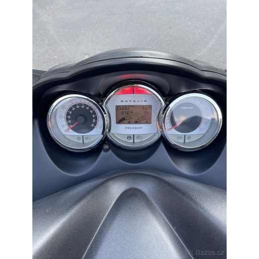 PEUGEOT SATELIS 500