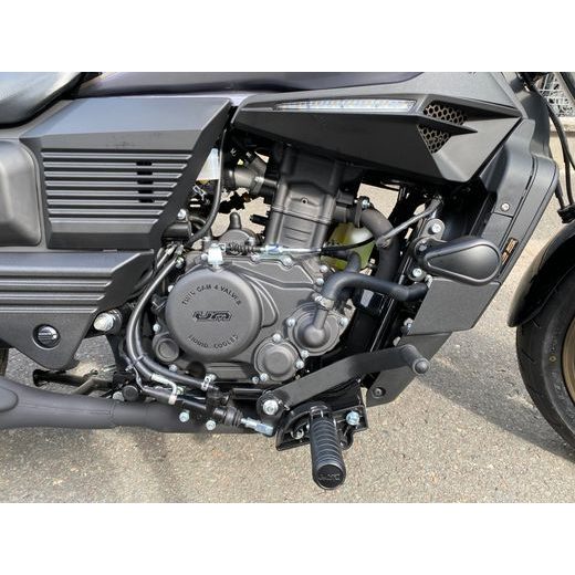 UM RENEGADE FREEDOM 125