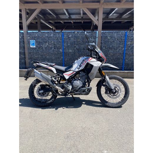 MOTO MORINI ALLTRHIKE HE