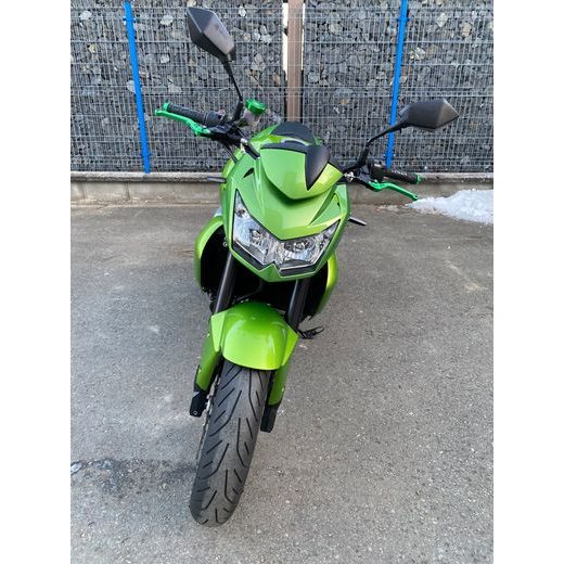 KAWASAKI Z750