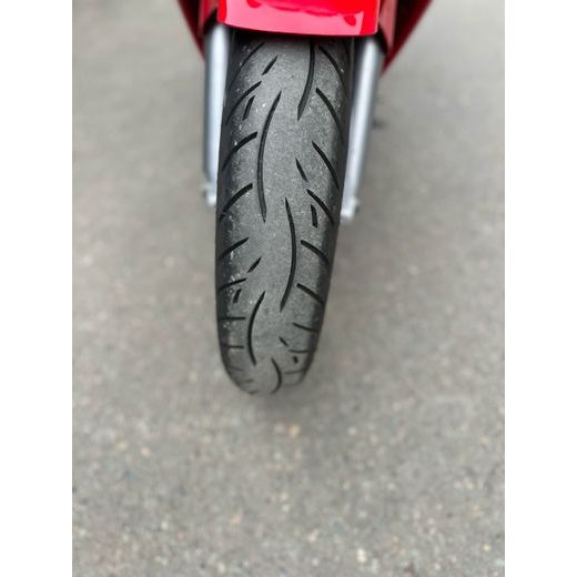 HONDA VFR 750 F REZERVOVÁNO