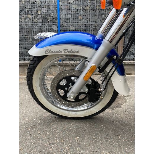 UM RENEGADE CLASSIC DELUXE 125