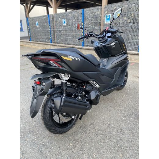ZONTES 125 XERO ČERNÁ + KUFR ZDARMA
