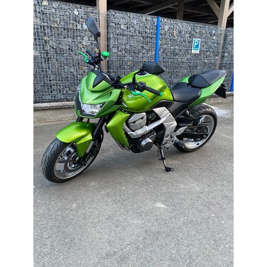 KAWASAKI Z750