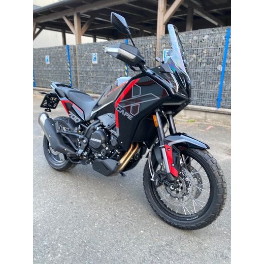 MOTO MORINI X-CAPE 700 DRÁTĚNÁ KOLA ČERNÁ