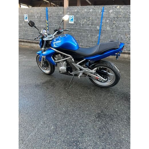 KAWASAKI ER-6N - REZERVOVÁNO