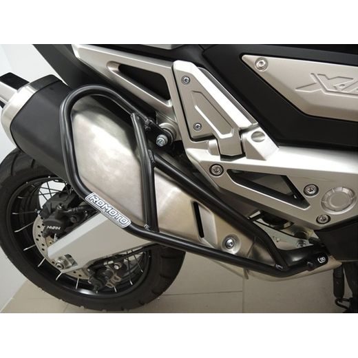 PADACÍ RÁM VÝFUKU RDMOTO CF106KD MATNÁ ČERNÁ