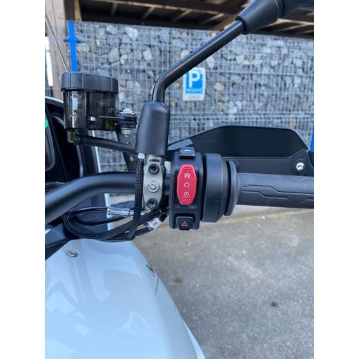 MOTO MORINI X-CAPE 1200 BÍLÁ + SADA KUFRŮ ZDARMA