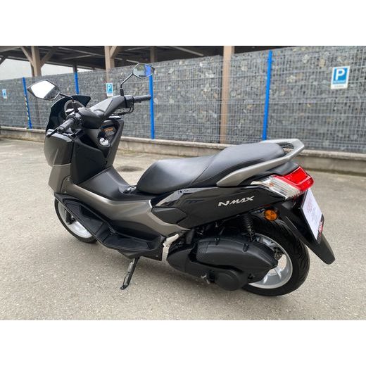 YAMAHA NMAX 125