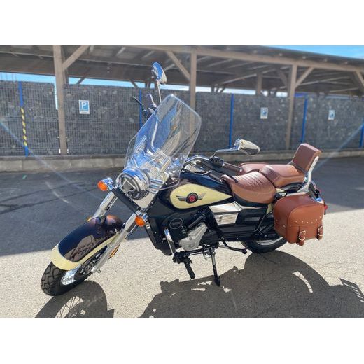 UM RENEGADE CLASSIC 300