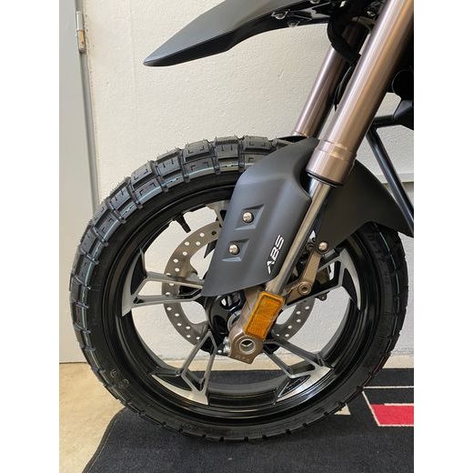 ZONTES 125 HYPER TRAIL LITÁ KOLA