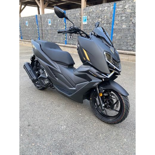 ZONTES 125 XERO ČERNÁ + KUFR ZDARMA