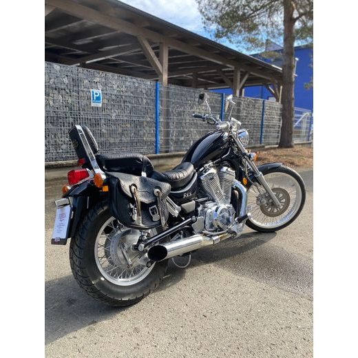 SUZUKI VS 600 GL INTRUDER