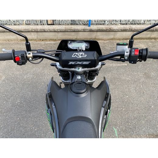 KL KXE 125 SM ABS