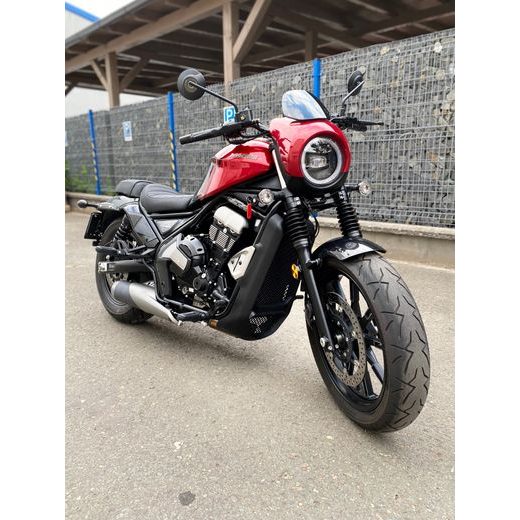 MOTO MORINI CALIBRO CUSTOM 700 ČERVENÁ
