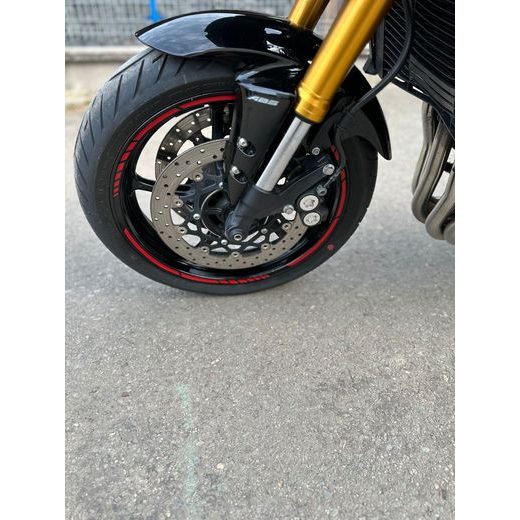 YAMAHA FZ1 FAZER - REZERVOVÁNO