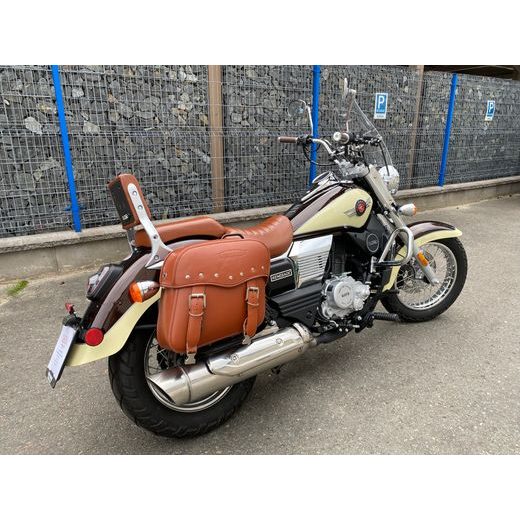 UM RENEGADE CLASSIC 125 NAJETO POUZE 691 KM